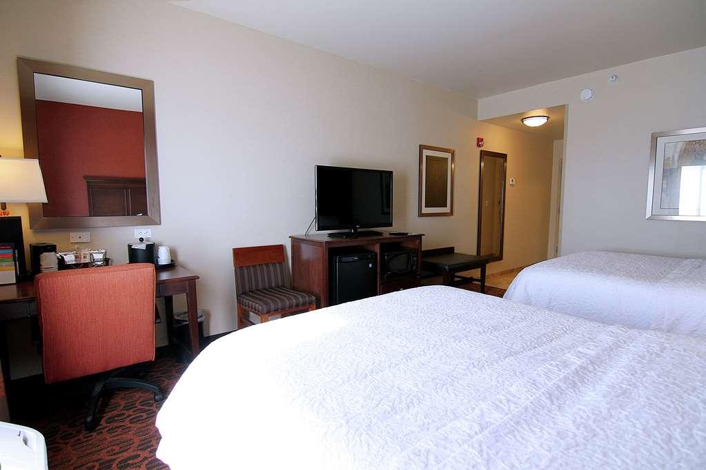 Hampton Inn & Suites Grand Forks Camera foto